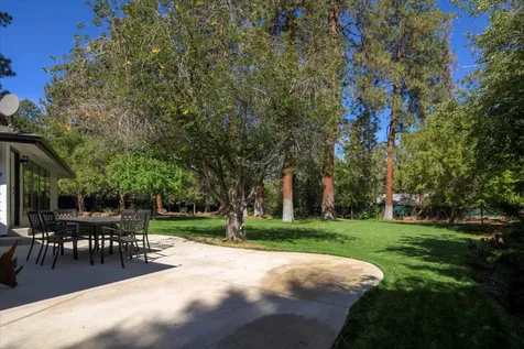 20942 King David Avenue Bend OR 97702