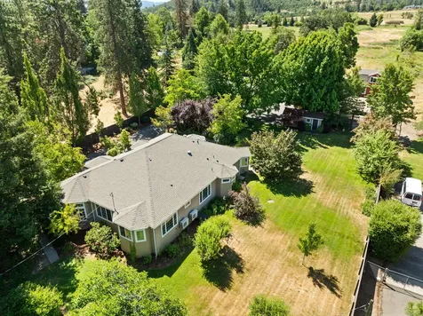 2570 Siskiyou Boulevard Ashland OR 97520