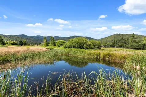 2570 Siskiyou Boulevard Ashland OR 97520