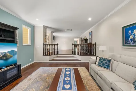 2570 Siskiyou Boulevard Ashland OR 97520