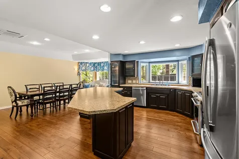 2570 Siskiyou Boulevard Ashland OR 97520