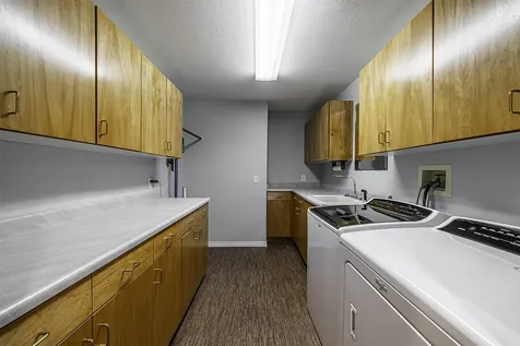 2570 Siskiyou Boulevard Ashland OR 97520