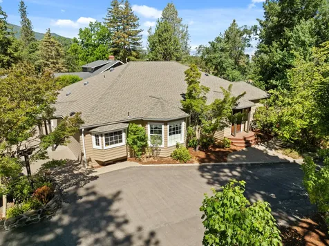 2570 Siskiyou Boulevard Ashland OR 97520