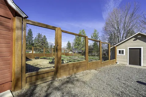 2570 Siskiyou Boulevard Ashland OR 97520