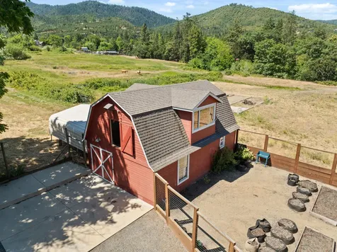 2570 Siskiyou Boulevard Ashland OR 97520