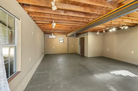 2570 Siskiyou Boulevard Ashland OR 97520