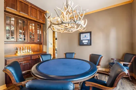 56735 Nest Pine Drive Bend OR 97707