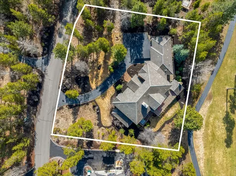 56735 Nest Pine Drive Bend OR 97707