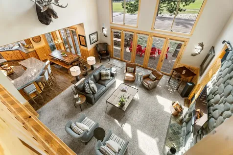 56735 Nest Pine Drive Bend OR 97707