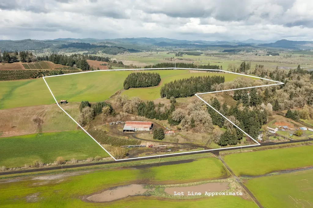92884 Applegate Trail Junction City OR 97448