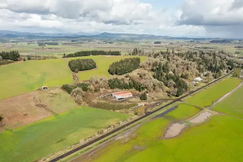 92884 Applegate Trail Junction City OR 97448