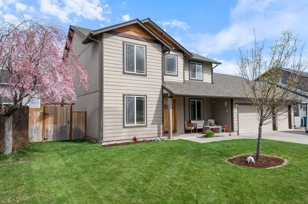 2173 NW Kingwood Avenue Redmond OR 97756