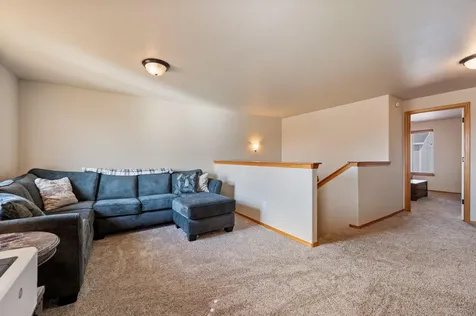 2173 NW Kingwood Avenue Redmond OR 97756