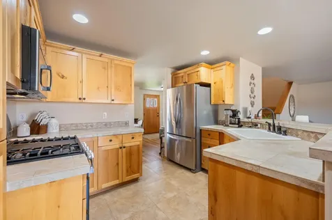 2173 NW Kingwood Avenue Redmond OR 97756
