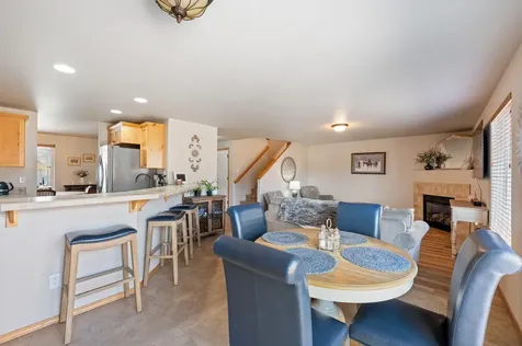 2173 NW Kingwood Avenue Redmond OR 97756