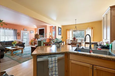 2258 SW 36th Street Redmond OR 97756