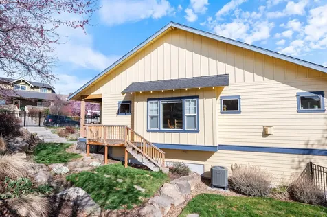 2258 SW 36th Street Redmond OR 97756