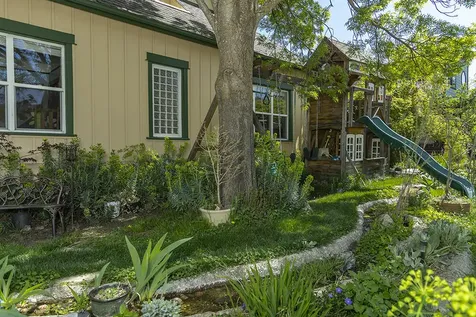 1314 Seena Lane Ashland OR 97520