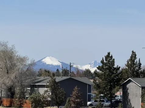619 SW 15th Street Redmond OR 97756