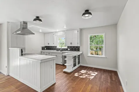 1107 NE A Street Grants Pass OR 97526