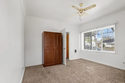 4610 Royal Avenue Eugene OR 97402
