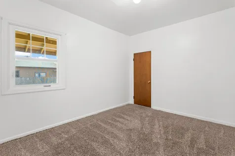 4610 Royal Avenue Eugene OR 97402