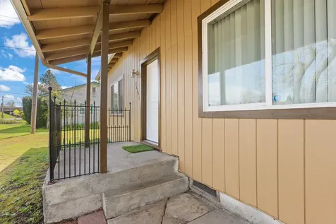 4610 Royal Avenue Eugene OR 97402