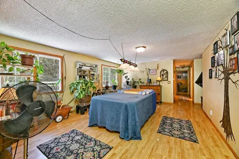 231 Fielder Creek Road Rogue River OR 97537