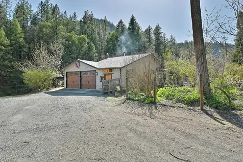 231 Fielder Creek Road Rogue River OR 97537