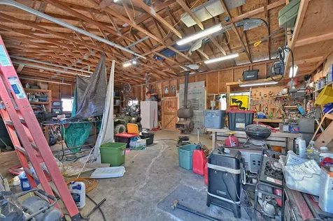 231 Fielder Creek Road Rogue River OR 97537