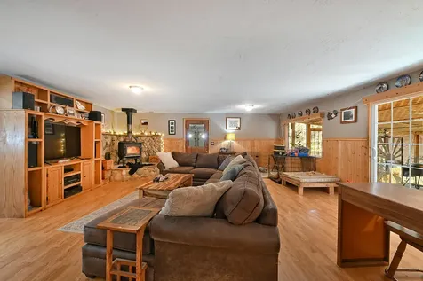 231 Fielder Creek Road Rogue River OR 97537