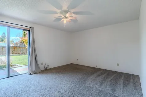 1328 S Oakdale Avenue Medford OR 97501