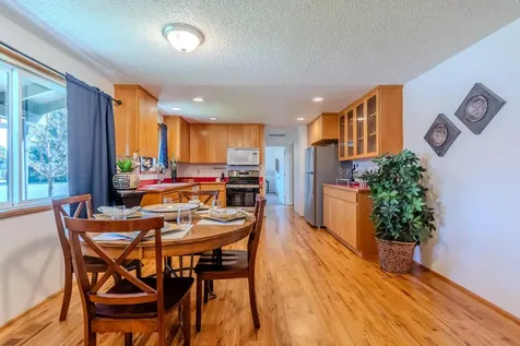 1328 S Oakdale Avenue Medford OR 97501