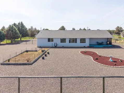 13003 SW Peninsula Drive Terrebonne OR 97760