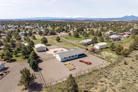 13003 SW Peninsula Drive Terrebonne OR 97760