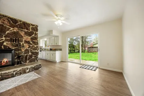 101 Jason Way Grants Pass OR 97527