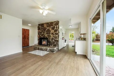 101 Jason Way Grants Pass OR 97527