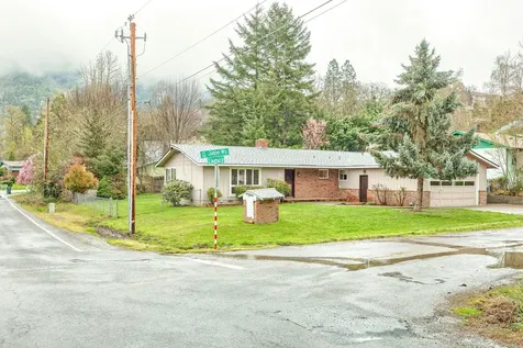 101 Jason Way Grants Pass OR 97527