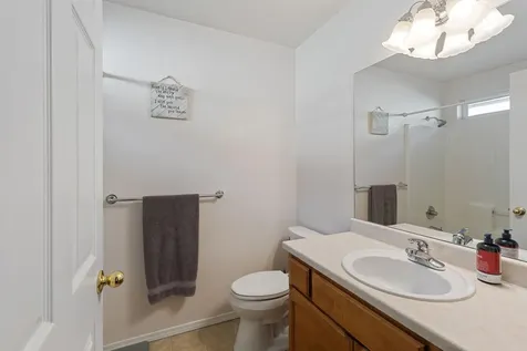 2452 Parkwood Village Lane Central Point OR 97502