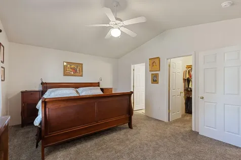 2452 Parkwood Village Lane Central Point OR 97502