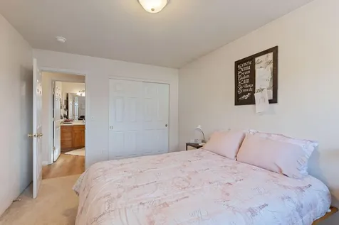 2452 Parkwood Village Lane Central Point OR 97502