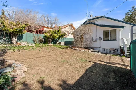 2025 Earle Street Klamath Falls OR 97601