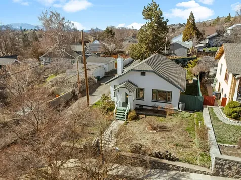 2025 Earle Street Klamath Falls OR 97601