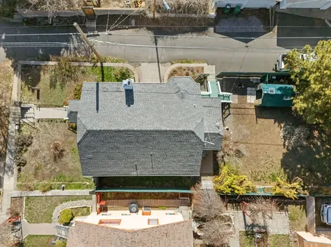 2025 Earle Street Klamath Falls OR 97601