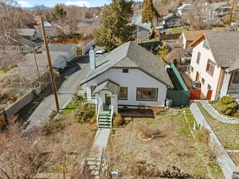 2025 Earle Street Klamath Falls OR 97601