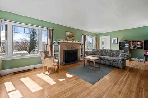 2025 Earle Street Klamath Falls OR 97601