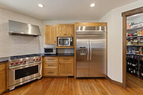 2559 NW Crossing Drive Bend OR 97703