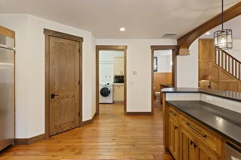 2559 NW Crossing Drive Bend OR 97703