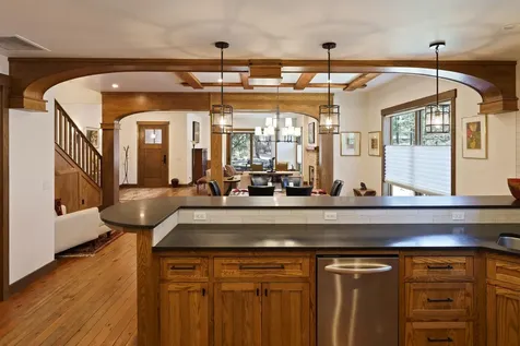 2559 NW Crossing Drive Bend OR 97703
