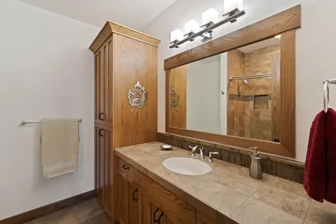 2559 NW Crossing Drive Bend OR 97703